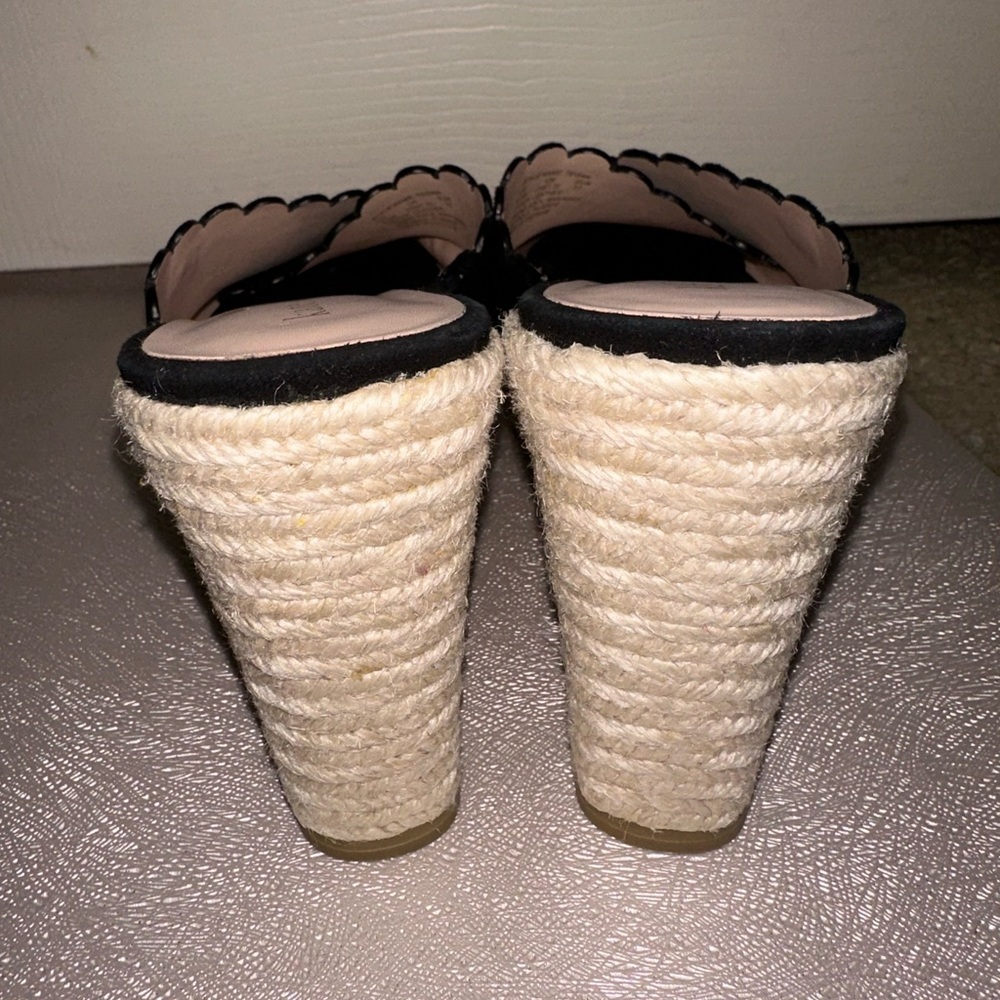Kate Spade like new Black and Cream espadrille Wedge Sandals 6.5 vacation - Picture 5 of 10